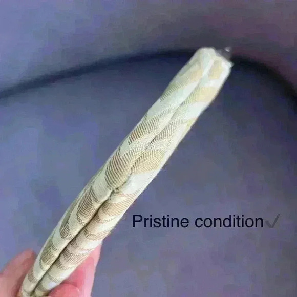 Valentino Garavani Shoulder Bag V- Fabric Riedition From SS ‘68 Collection - Picture 9 of 9